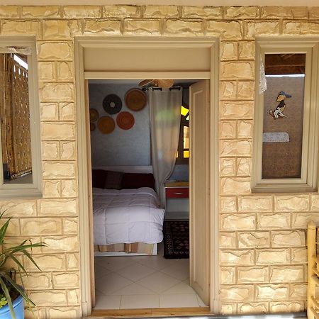 Surf & Salsa Guest House Agadir Esterno foto