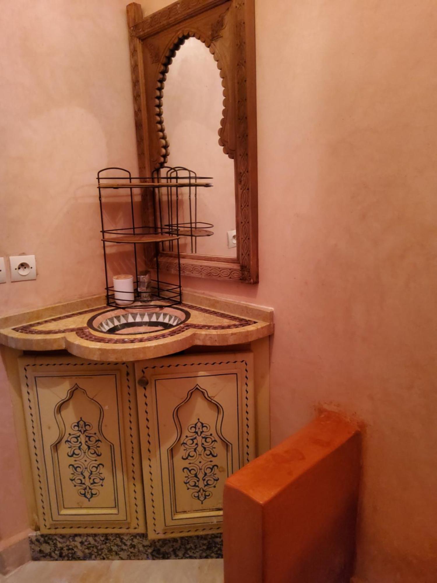 Surf & Salsa Guest House Agadir Esterno foto